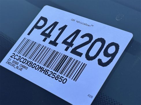 Used 2021 Dodge Charger SXT w/ Blacktop Package image 11