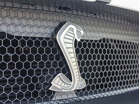 Used 2022 Ford Mustang Shelby GT500 w/ Carbon Fiber Track Pack image 45