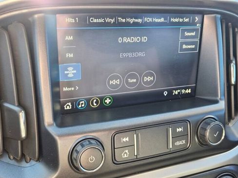 Used 2019 Chevrolet Colorado LT image 19