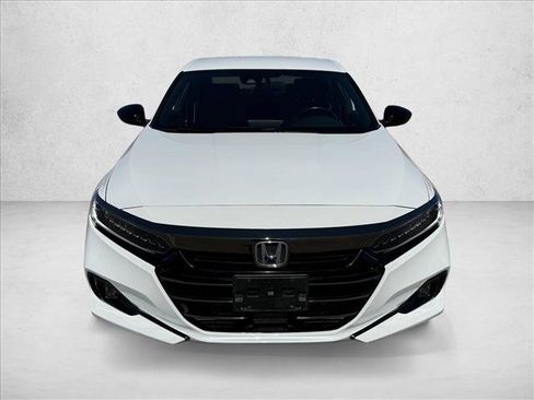 Used 2022 Honda Accord Sport image 2