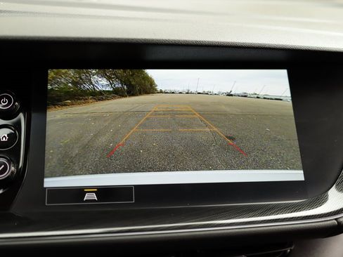 Used 2023 Buick Envision Essence w/ Sport Touring Package image 15