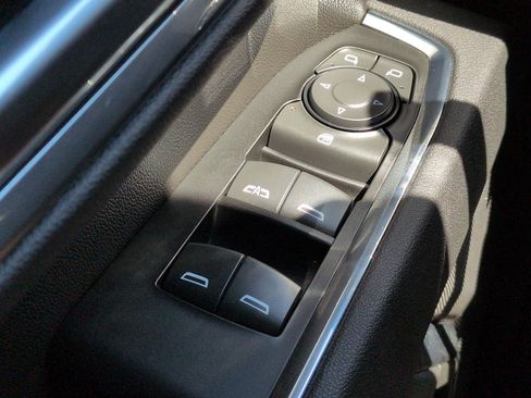 Used 2025 Chevrolet Silverado 2500 LT AWD/4WD image 22