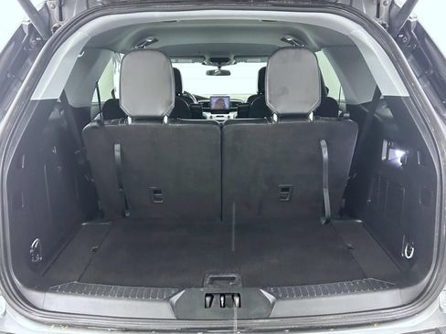 Used 2023 Ford Explorer XLT w/ Equipment Group 202A AWD/4WD image 24