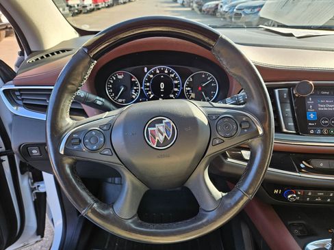 Used 2020 Buick Enclave Avenir w/ Avenir Technology Package image 17