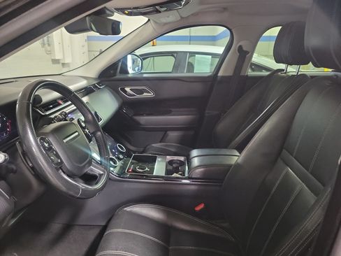 Used 2018 Land Rover Range Rover Velar S AWD/4WD image 19