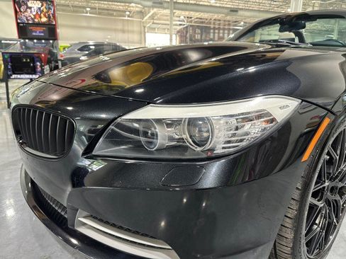 Used 2009 BMW Z4 sDrive35i RWD image 19