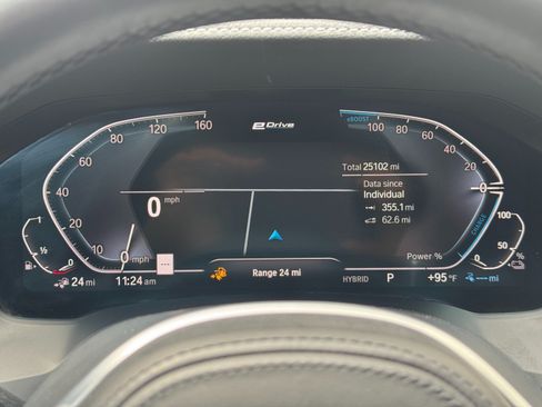 Used 2021 BMW 330e w/ M Sport Package RWD image 19