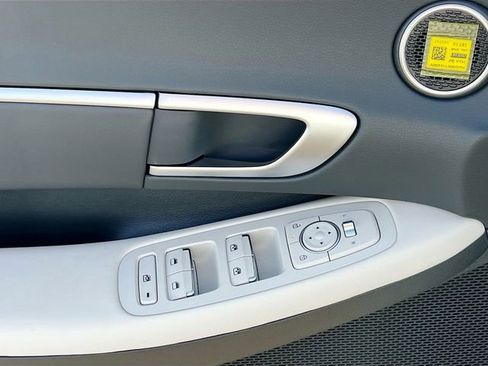 New 2026 Hyundai Sonata SEL image 17