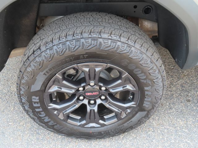 Used 2025 GMC Canyon Elevation w/ Convenience Package AWD/4WD image 15