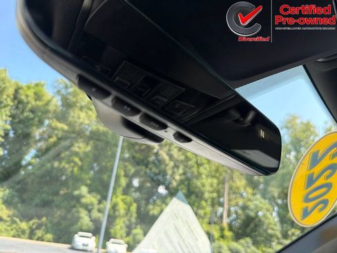 Used 2022 Volkswagen Tiguan SE R-Line FWD image 70