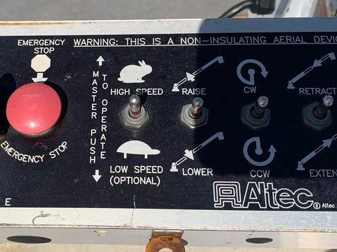 Used 2019 Ford E-350 and Econoline 350 Super Duty image 47