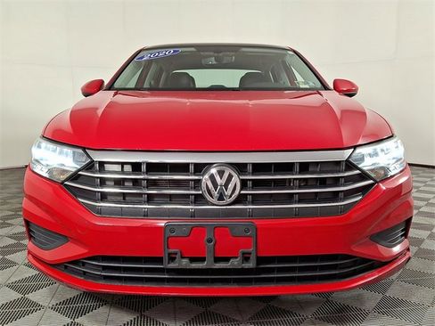 Used 2020 Volkswagen Jetta SE image 5