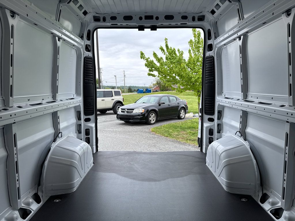 New 2026 RAM ProMaster 2500 w/ Advanced Safety Group FWD image 9