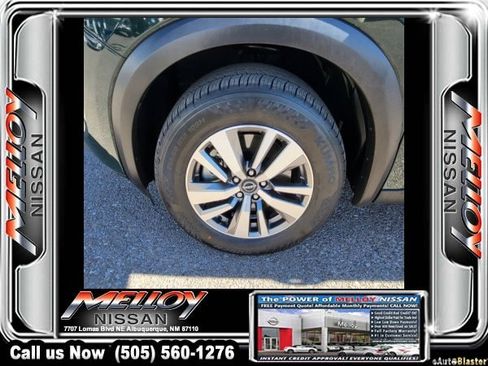 Used 2023 Nissan Pathfinder SL image 19