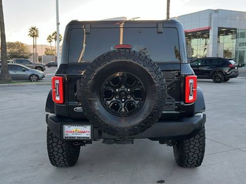 Used 2024 Ford Bronco Wildtrak image 25