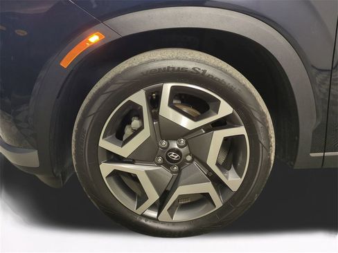 Used 2024 Hyundai Palisade SEL w/ Premium Package image 11