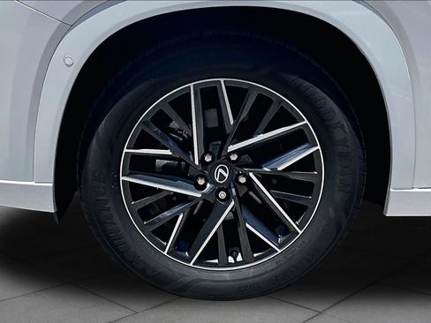 Used 2026 Lexus TX 350 AWD w/ Technology Package image 11