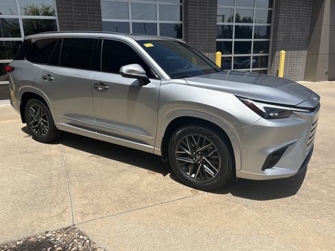 Used 2024 Lexus TX 350 AWD w/ Technology Package image 20