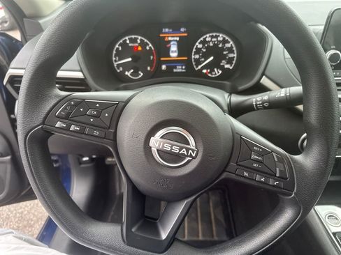 Used 2024 Nissan Altima 2.5 S image 18