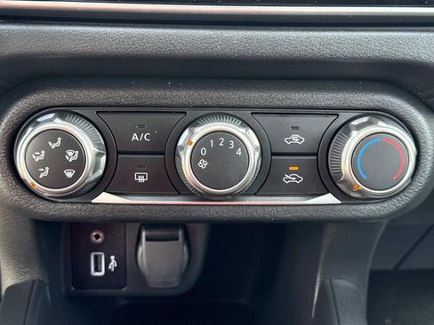 Certified 2025 Nissan Versa S w/ Trunk Package image 20