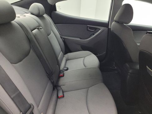 Used 2013 Hyundai Elantra GLS w/ Preferred Pkg FWD image 19