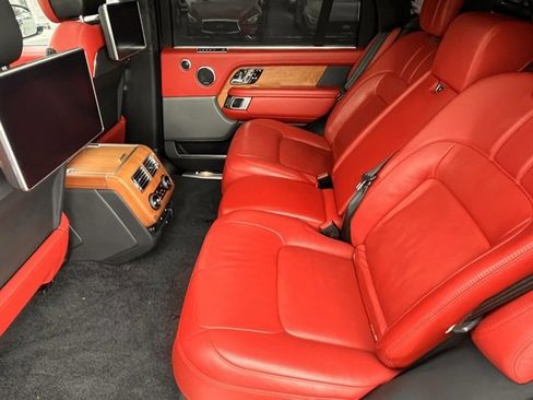 Used 2019 Land Rover Range Rover Long Wheelbase Autobiography image 29