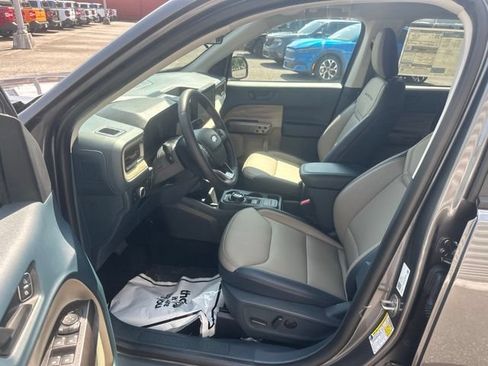 New 2026 Ford Maverick Lariat AWD/4WD image 16