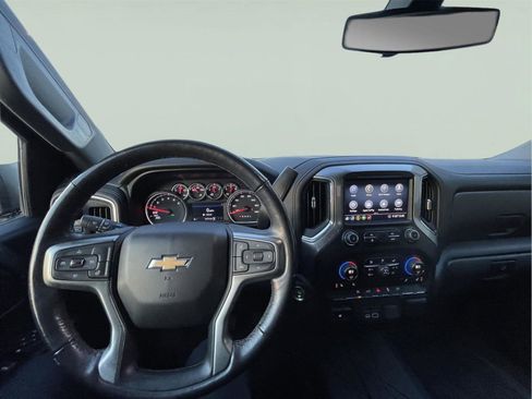 Used 2020 Chevrolet Silverado 1500 LT w/ All-Star Edition image 25