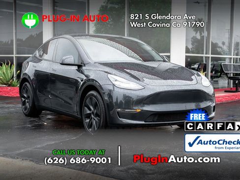 Used 2024 Tesla Model Y Long Range image 3