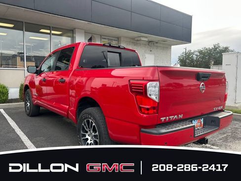 Used 2022 Nissan Titan SV AWD/4WD image 7