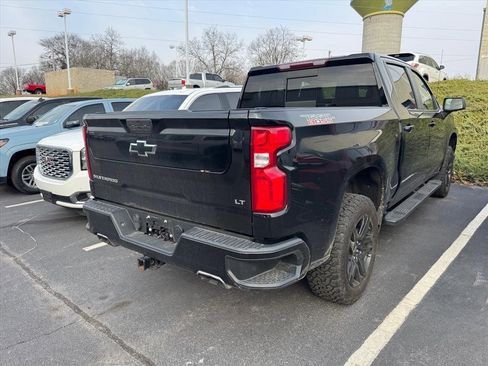 Used 2021 Chevrolet Silverado 1500 LT Trail Boss w/ Convenience Package II image 6