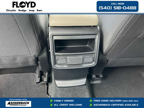 Used 2023 Subaru Forester AWD/4WD image 26