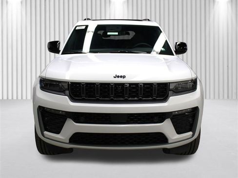 New 2026 Jeep Grand Cherokee L Limited image 45