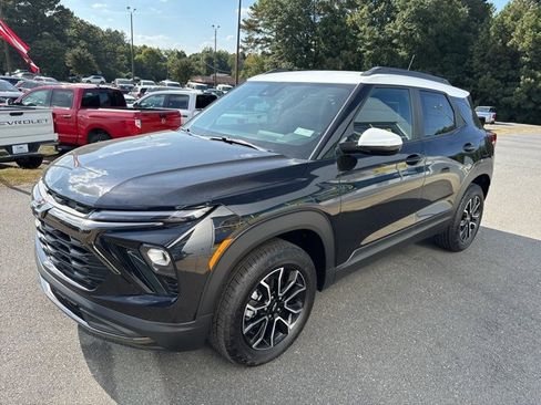 New 2025 Chevrolet TrailBlazer ACTIV w/ Convenience Package image 3