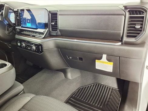 Used 2024 Chevrolet Silverado 1500 RST w/ Z71 Off-Road Package image 19