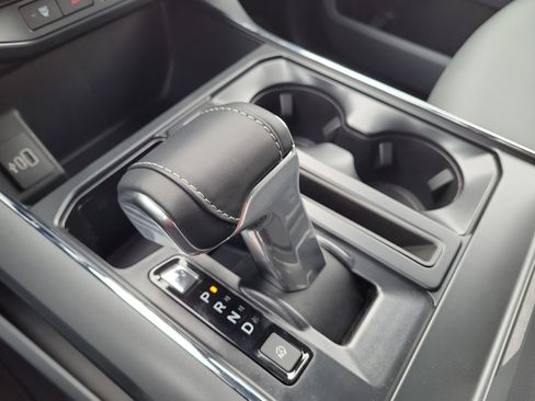 New 2025 Ford F150 Lightning Flash image 31