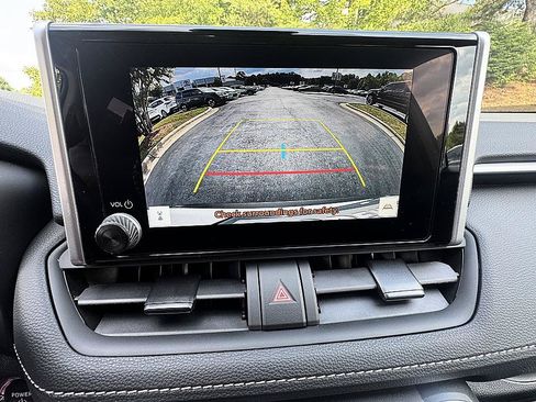 Certified 2025 Toyota RAV4 XLE AWD/4WD image 16