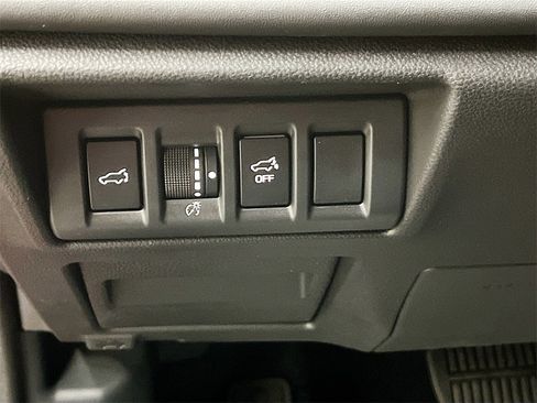 Used 2024 Subaru Outback Limited image 10