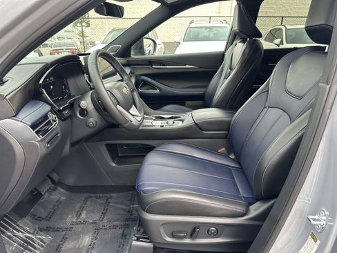 Used 2026 INFINITI QX60 Sport w/ Dark Cargo Package AWD/4WD image 26