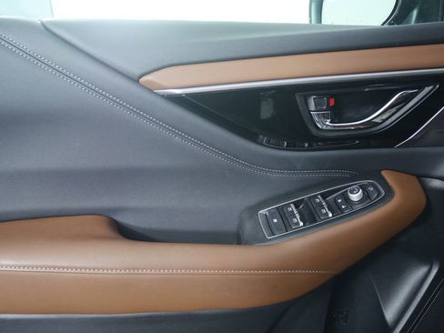 Used 2023 Subaru Outback Touring XT image 9