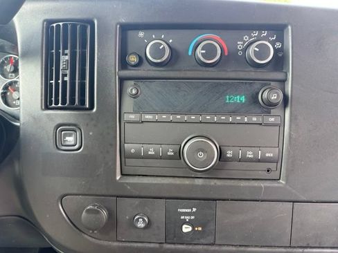 Used 2025 Chevrolet Express 2500 w/ Driver Convenience Package RWD image 25