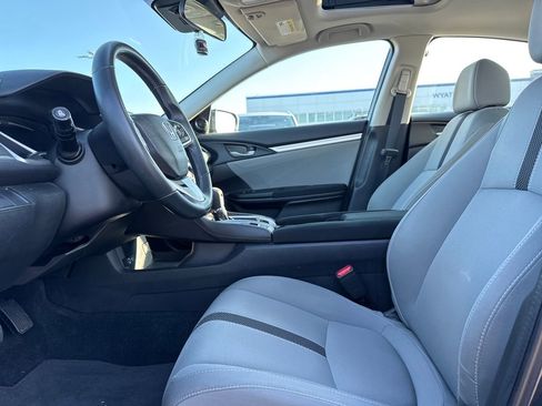 Used 2020 Honda Civic EX image 13