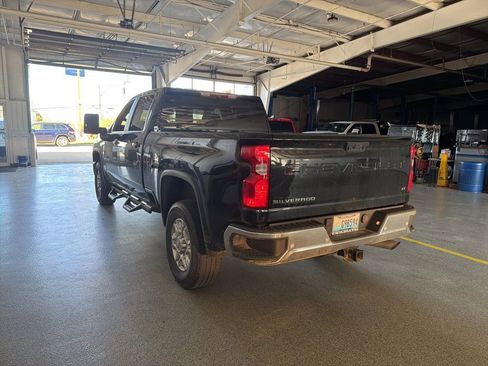 Used 2024 Chevrolet Silverado 2500 LT w/ All Star Edition image 4