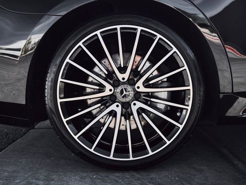 Used 2023 Mercedes-Benz S 580 4MATIC Sedan image 19