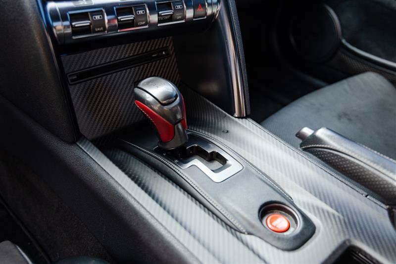 Used 2015 Nissan GT-R Black Edition AWD/4WD image 26