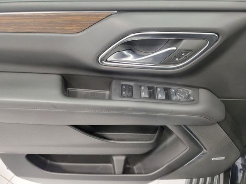 Used 2024 Chevrolet Tahoe High Country image 32