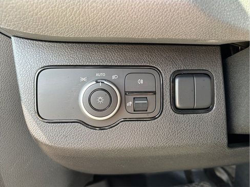 Used 2024 Mercedes-Benz Sprinter 2500 144 Cargo image 23