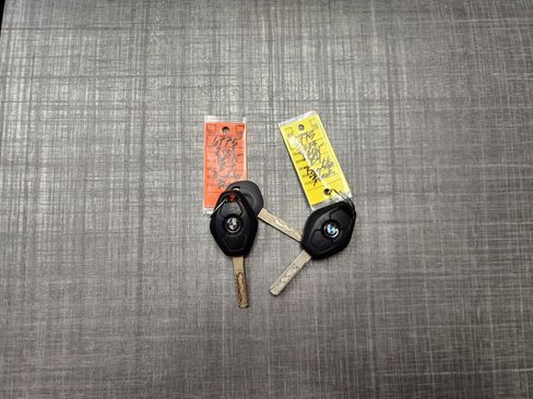 Used 2003 BMW Z4 3.0i image 16