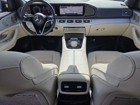 Used 2025 Mercedes-Benz GLE 350 4MATIC image 13