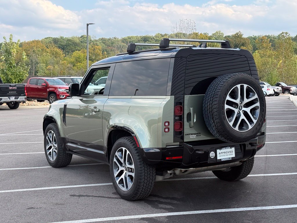 Certified 2022 Land Rover Defender 90 X-Dynamic HSE AWD/4WD image 9